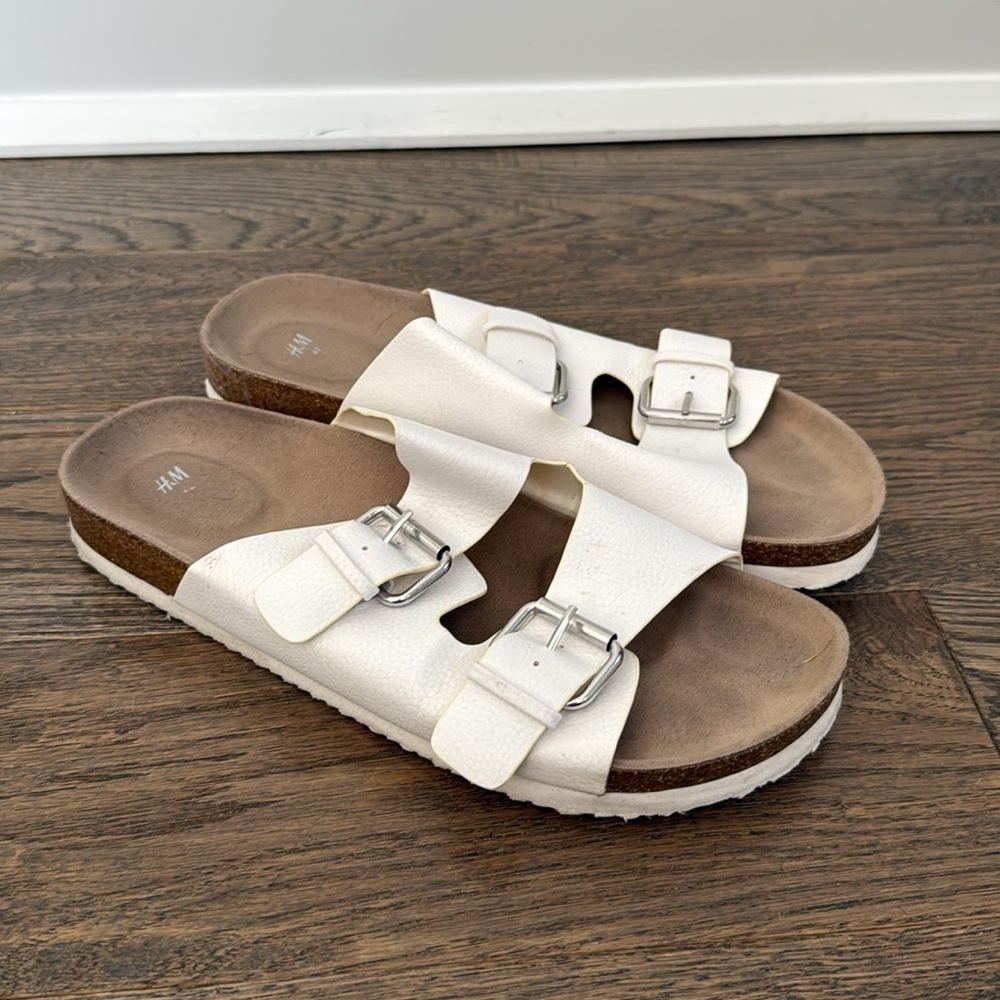 H&M buckle sandals​​​​ - Picture 3 of 5